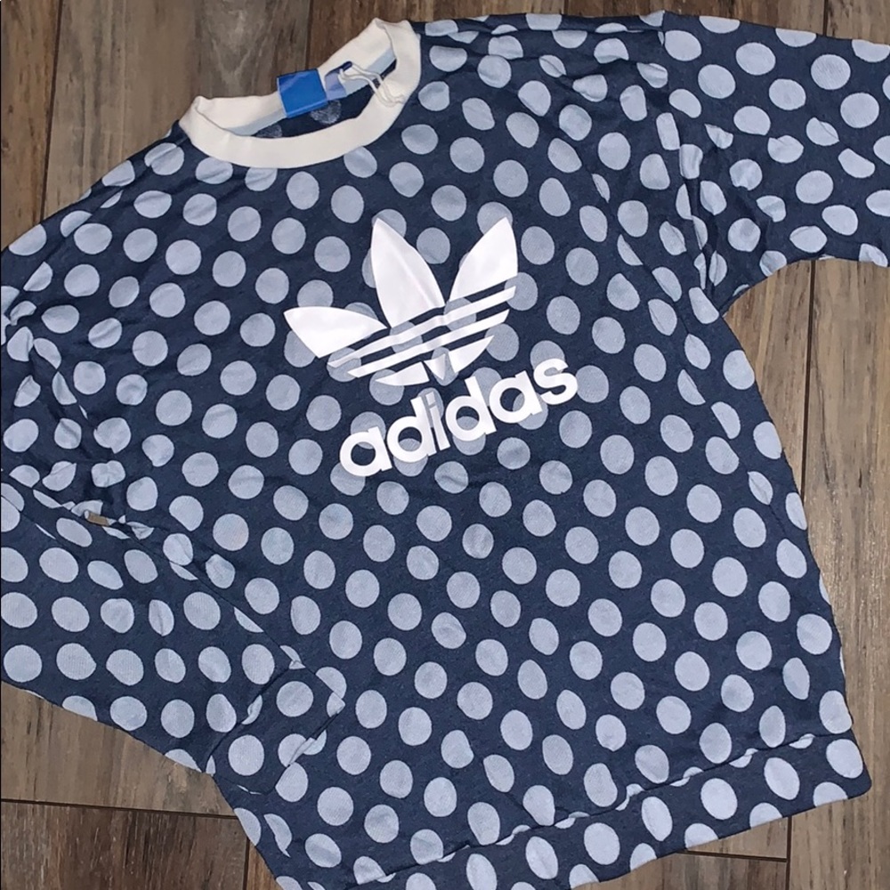 Comfy Adidas Crew Neck